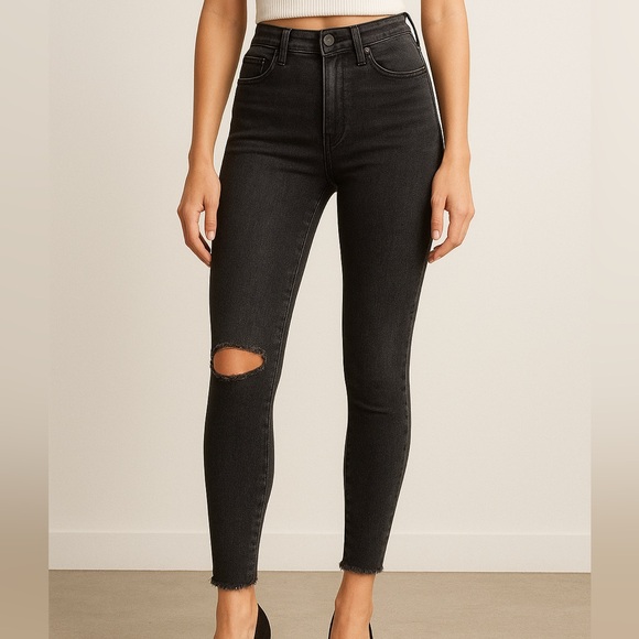 Free People Black Skinny Jeans - Picture 1 of 8
